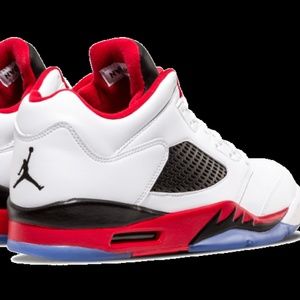 Retro Jordan V Lows "Fire Red" 2016